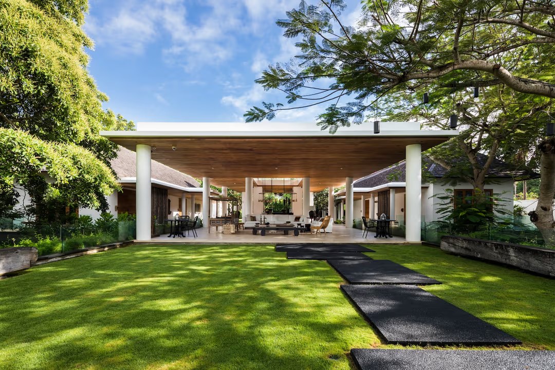 Uluwatu Estate — уединённая резиденция над Nyang Nyang